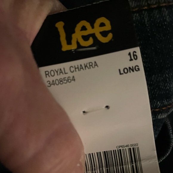 Lee Straight Leg Flex Motion Jeans 16 long NWT - Picture 3 of 5